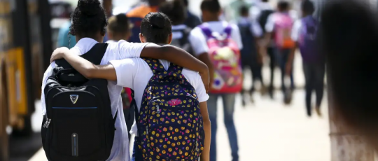 Governo amplia mobilização de vacina contra HPV em jovens até dezembro