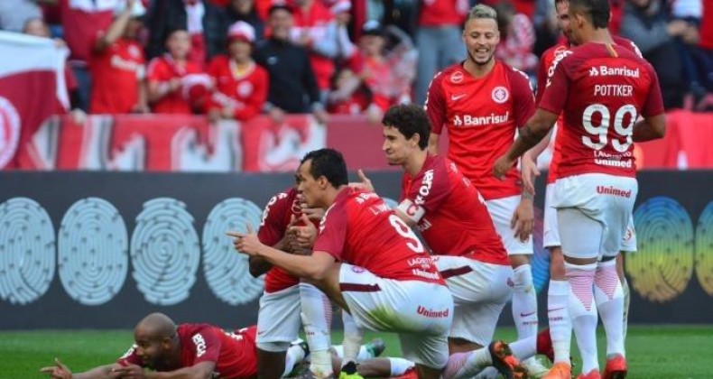 Com gols de Pottker e Damião, Inter goleia o Botafogo no Beira-Rio