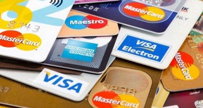 Contran libera uso de cartão de crédito no pagamento de multas