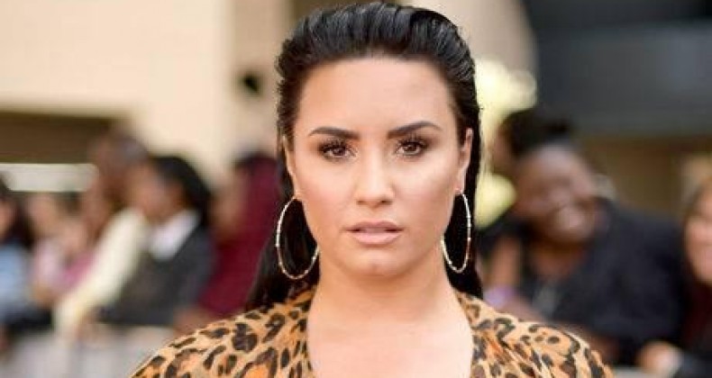 Demi Lovato é internada com suspeita de overdose, diz site