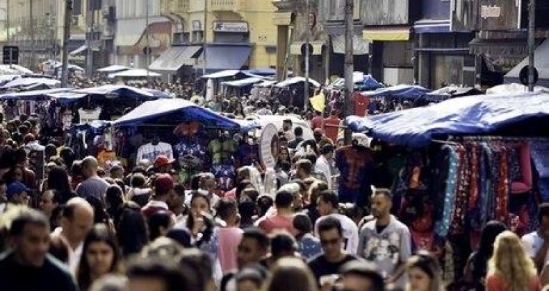 Brasil tem mais de 208 milhões de habitantes, diz IBGE