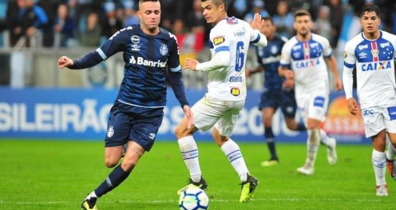 Luan perde pênalti e Grêmio empata com o Cruzeiro