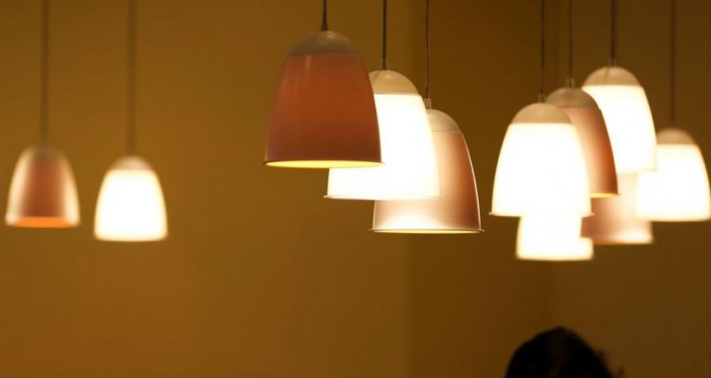 Aneel descarta revisão de bandeira tarifária em conta de luz