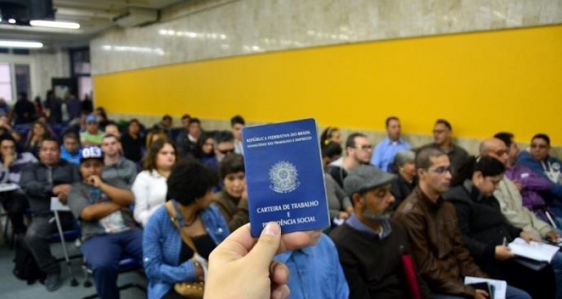 Setembro tem a maior criação de emprego formal para o mês desde 2013