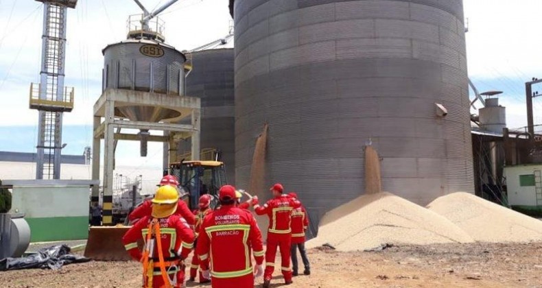 Homem fica soterrado em silo, no município de Barracão