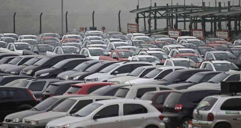 Imposto de importação aumenta custos de produtos nacionais, diz Ipea