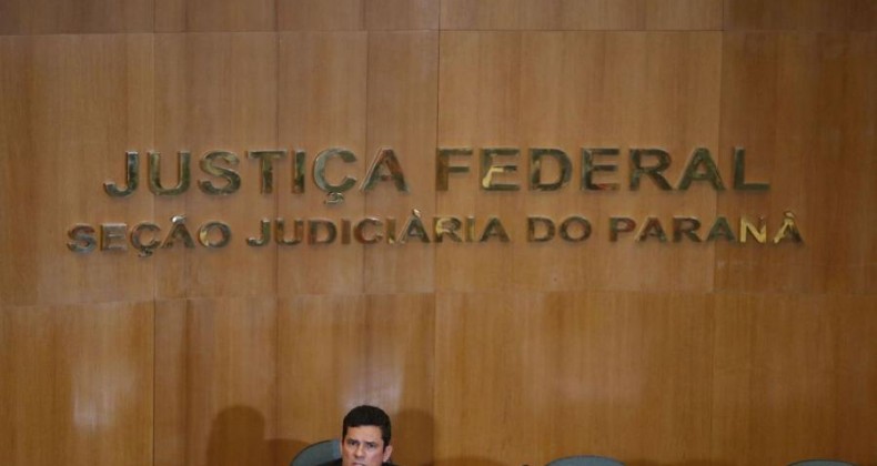 Moro converge com Bolsonaro sobre maioridade penal e posse de armas