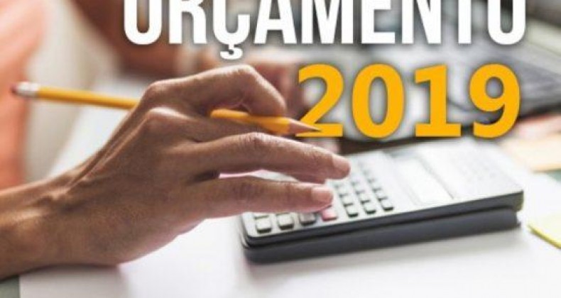Bolsonaro sanciona Orçamento 2019 de mais de R$ 3,3 trilhões