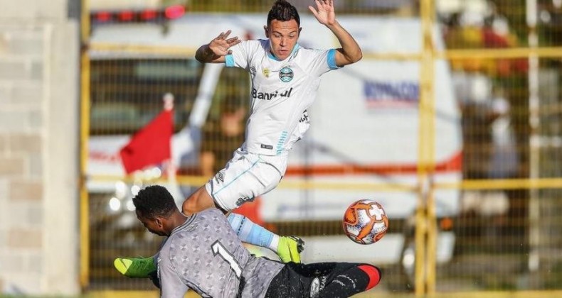 Signorelli diz que Grêmio esbarrou em boa atuação do goleiro adversário