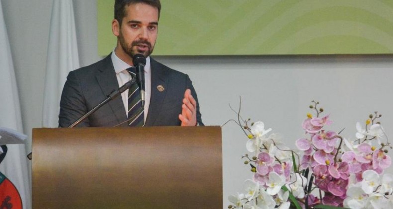 Eduardo Leite diz que Guedes acerta ao trazer desvinculação à discussão