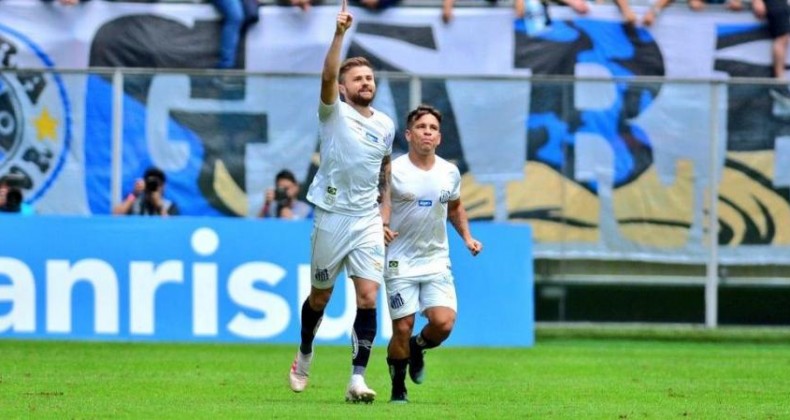 Grêmio perde para o Santos na estreia do Brasileirão