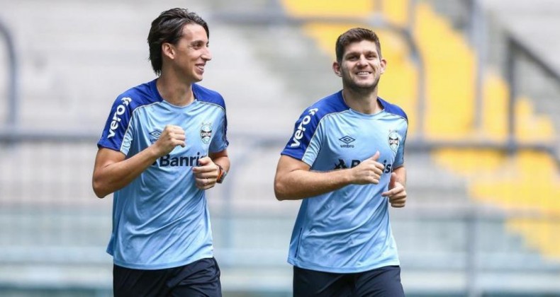 Grêmio treina sem Geromel e Kannemann