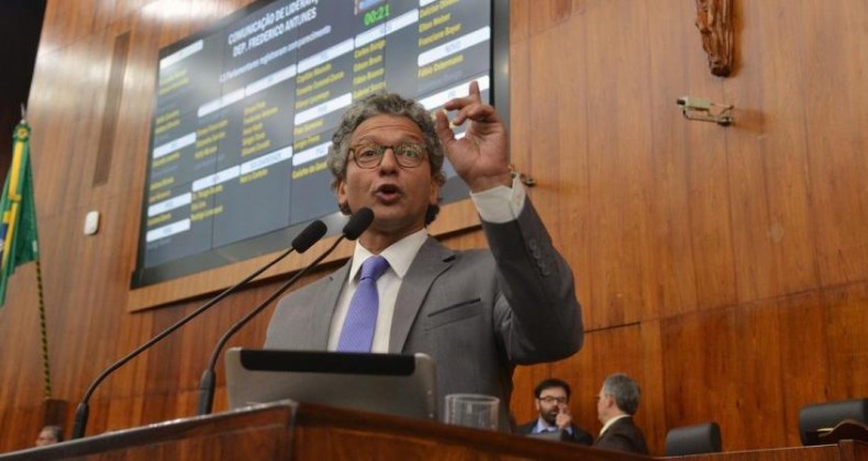 Assembleia aprova PEC que libera venda de estatais sem plebiscito