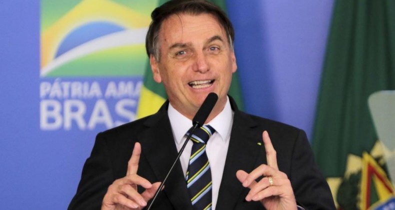 Bolsonaro: dinheiro retirado de universidades será investido na base