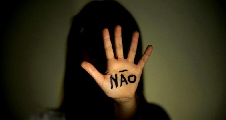 Damares apresenta a Moro proposta para agravar pena de abuso sexual