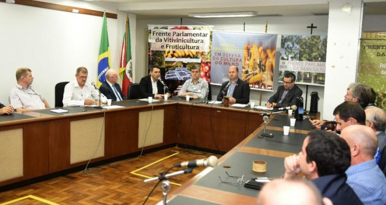 Rio Grande do Sul instala 4 frentes parlamentares do campo