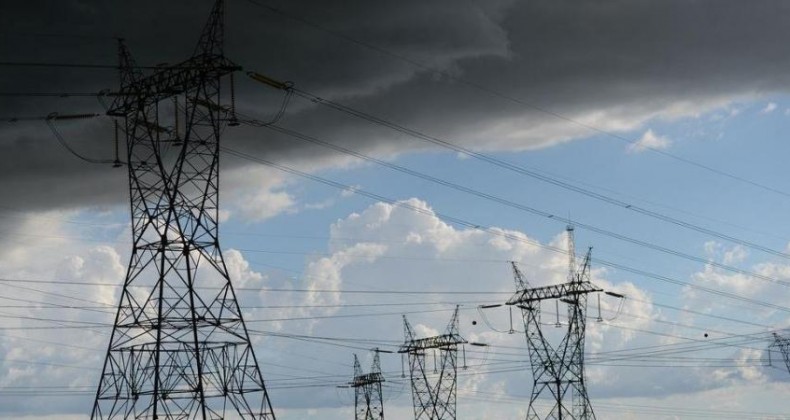 Contas de luz terão bandeira amarela no mês de julho