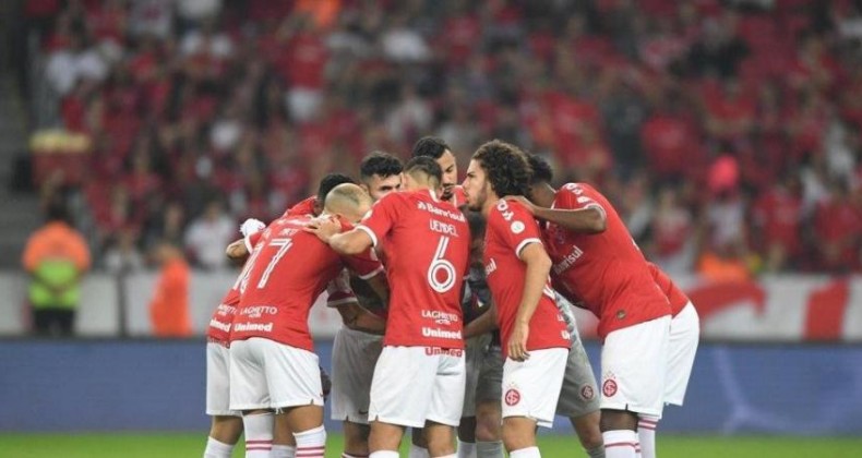 Inter pensa em atacante experiente para o segundo semestre