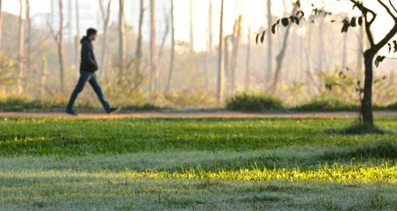 Inverno começa com manhã fria e sexta-feira de sol no RS