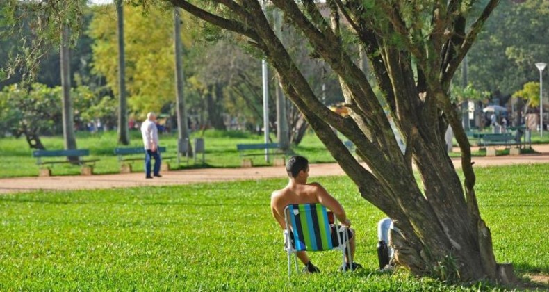 Sábado será abafado no RS