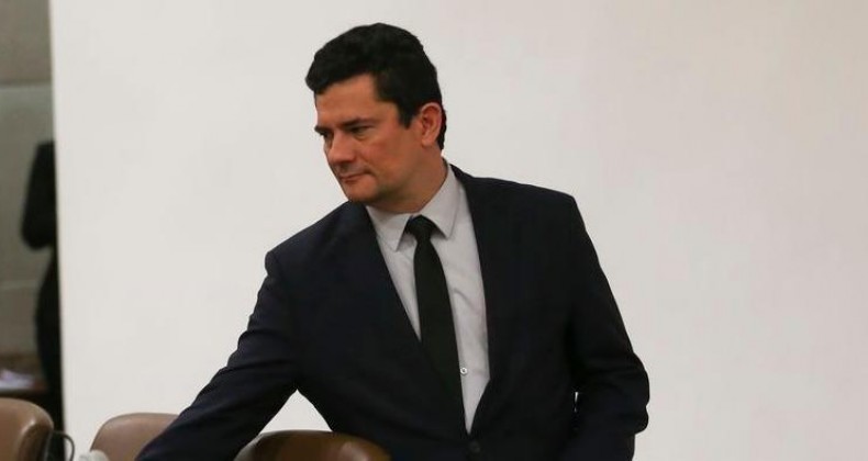 Sérgio Moro irá ao Senado para falar sobre troca de mensagens