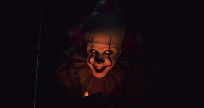 Ator de IT diz que Pennywise estará ainda mais assustador na sequência
