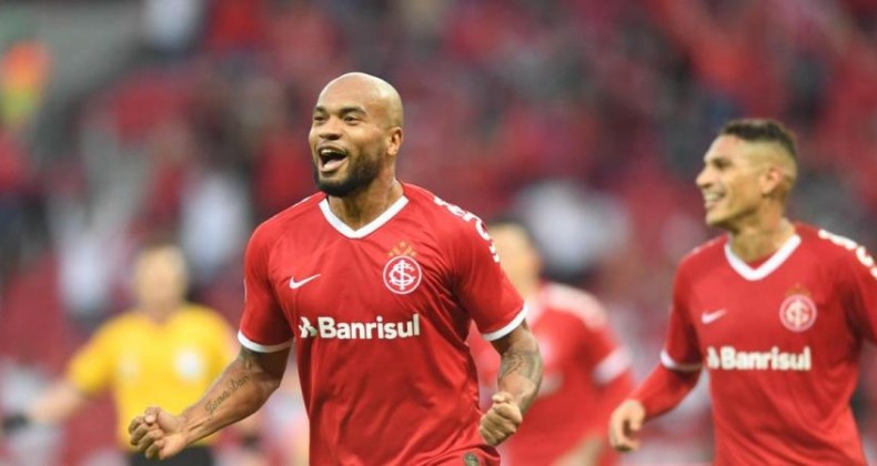 Moledo realiza primeiro trabalho com bola