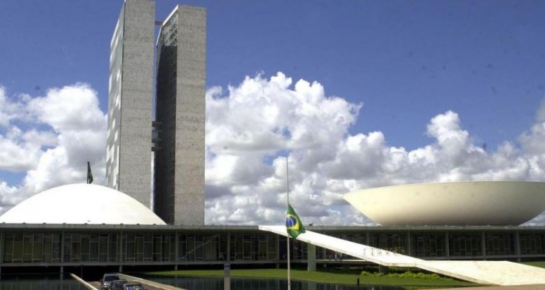 CCJ do Senado começa a discutir reforma da Previdência esta semana