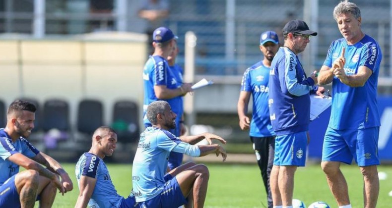 Grêmio pede adiamento de partida contra o Athletico-PR pelo Brasileirão