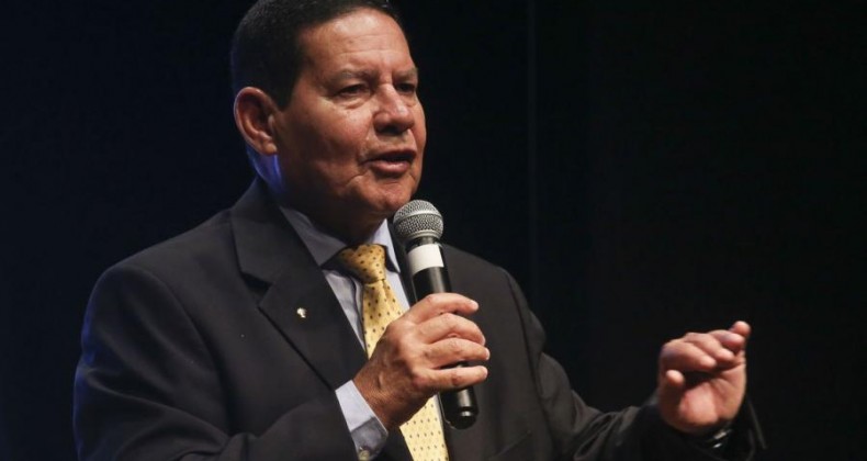 Mourão diz que objetivo principal do governo é a reforma tributária