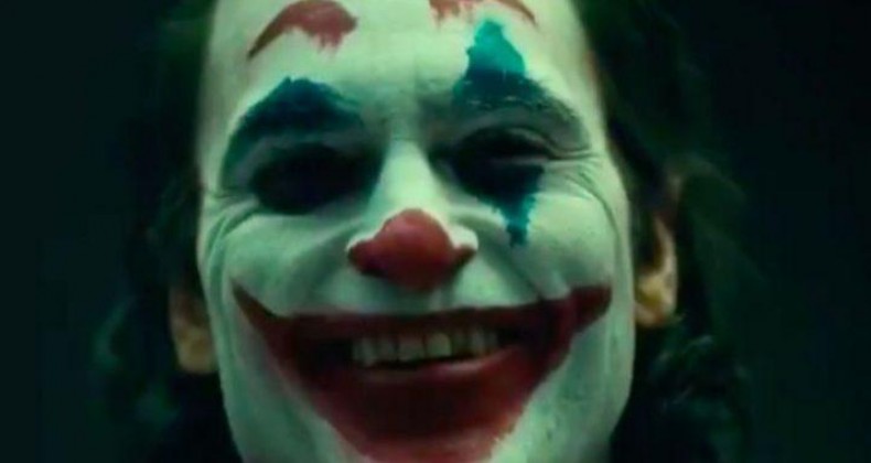 ‘Coringa’: Diretor revela que roteiro foi escrito para Joaquin Phoenix