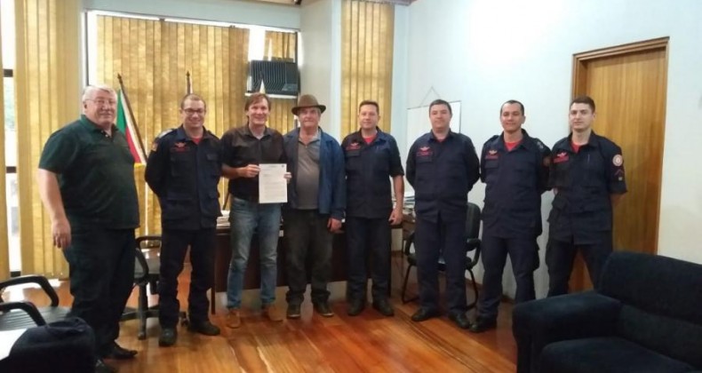 Visita do Corpo de Bombeiros Militar a  São José do Ouro