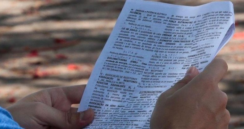 MEC suspende inscrições no ProUni