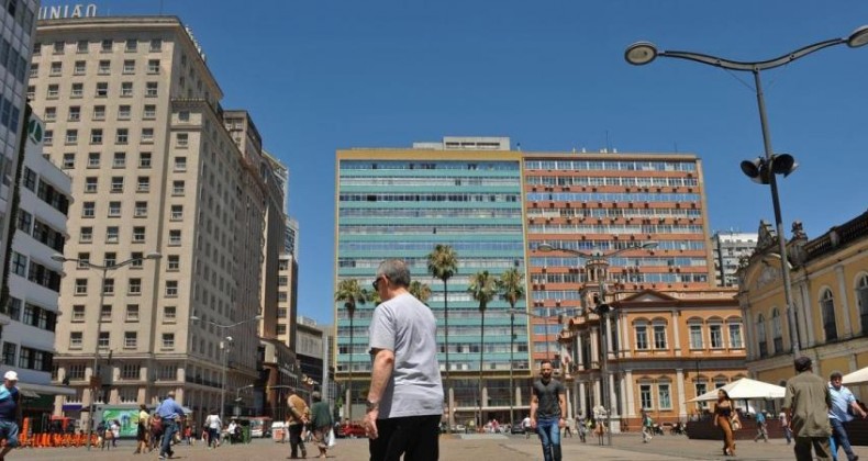 RS terá muito calor nesta quinta-feira, com máximas de 40°C