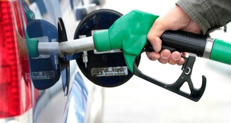 Diesel e gasolina: ‘Política da Petrobras não favorece o consumidor’