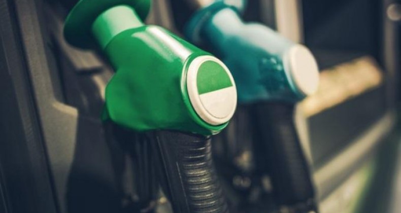 Opinião: Alexandre Garcia - Setor de etanol precisa de solução rápida