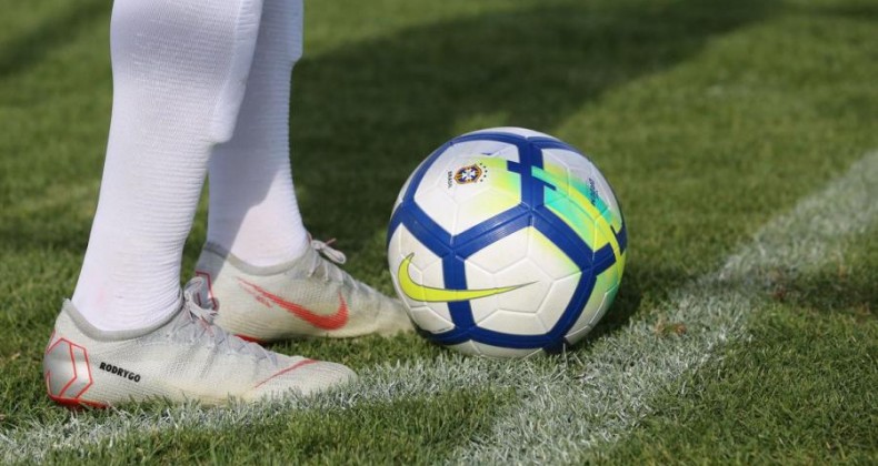 Câmara aprova isenção de dívidas de clubes de futebol durante pandemia