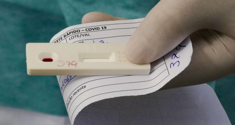 Brasil tem mais de 2 milhões de casos de covid-19 e 79 mil mortes