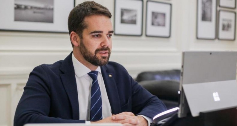 Governo do RS recebe sete pedidos de reconsideração de bandeiras