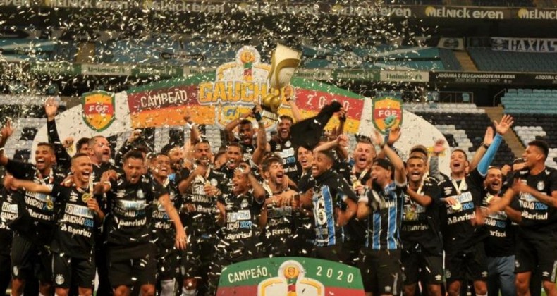 Grêmio leva susto, perde para o Caxias, mas é tricampeão gaúcho