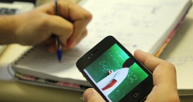 Pesquisa mostra aumento da confiança de professores para ensino online