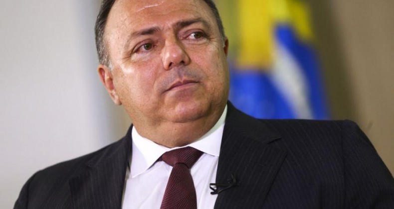 Covid-19: 354 milhões de doses estão asseguradas em 2021, diz Pazuello