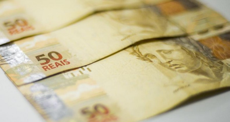 Pagamento do abono salarial de 2020 é adiado para 2022