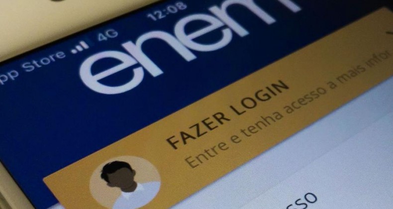 Inep nega falha na correção das redações do Enem
