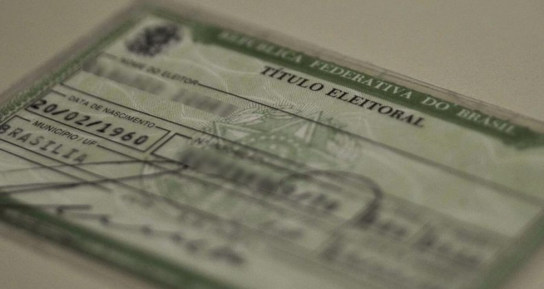 Campanha do TSE emite título de eleitor para quase 100 mil jovens