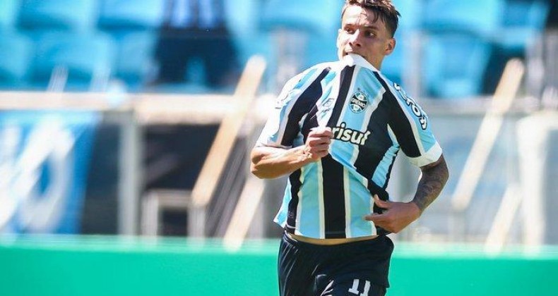 Grêmio admite insatisfação e prepara nota técnica sobre tratamento experimental de Ferreir