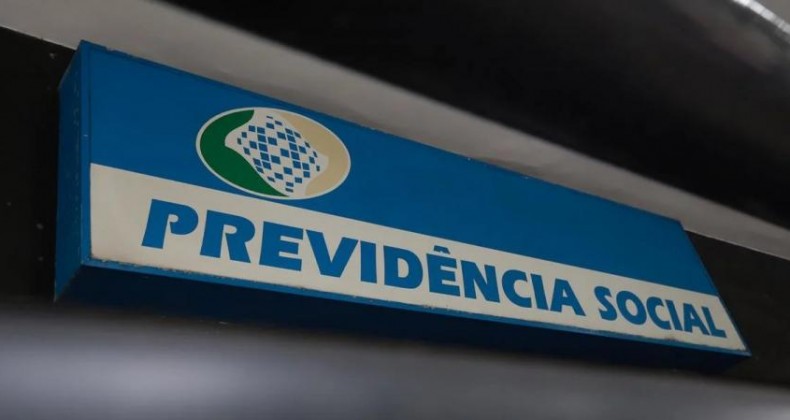 Com aumento do salário mínimo, teto do INSS vai subir para R$ 7.718,69