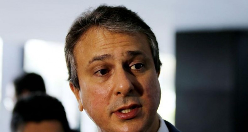 Governo quer retomar obras paralisadas na Educação, diz ministro