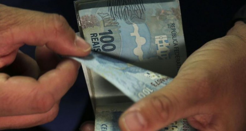 Poupança tem retirada líquida recorde de R$ 103,24 bi em 2022