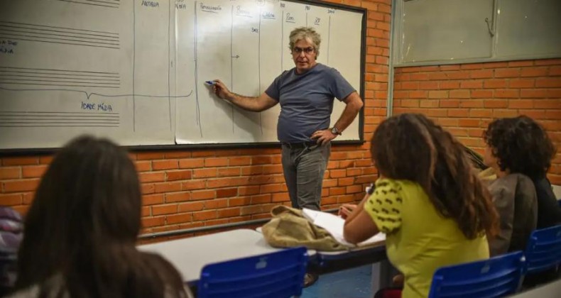 Ampliado prazo para ajuste na formação de professores do ensino básico